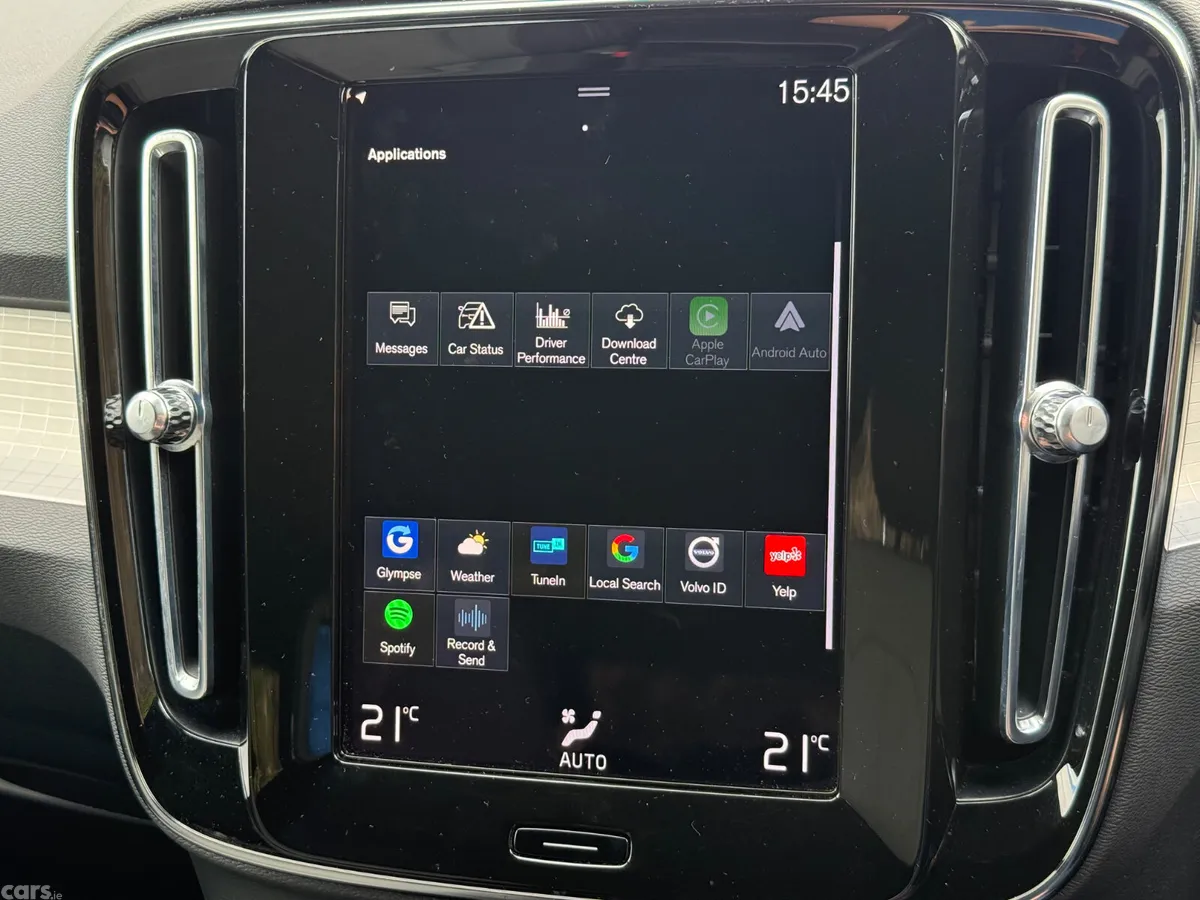 Volvo XC40 SUV, Petrol Plug-in Hybrid, 2023, Black