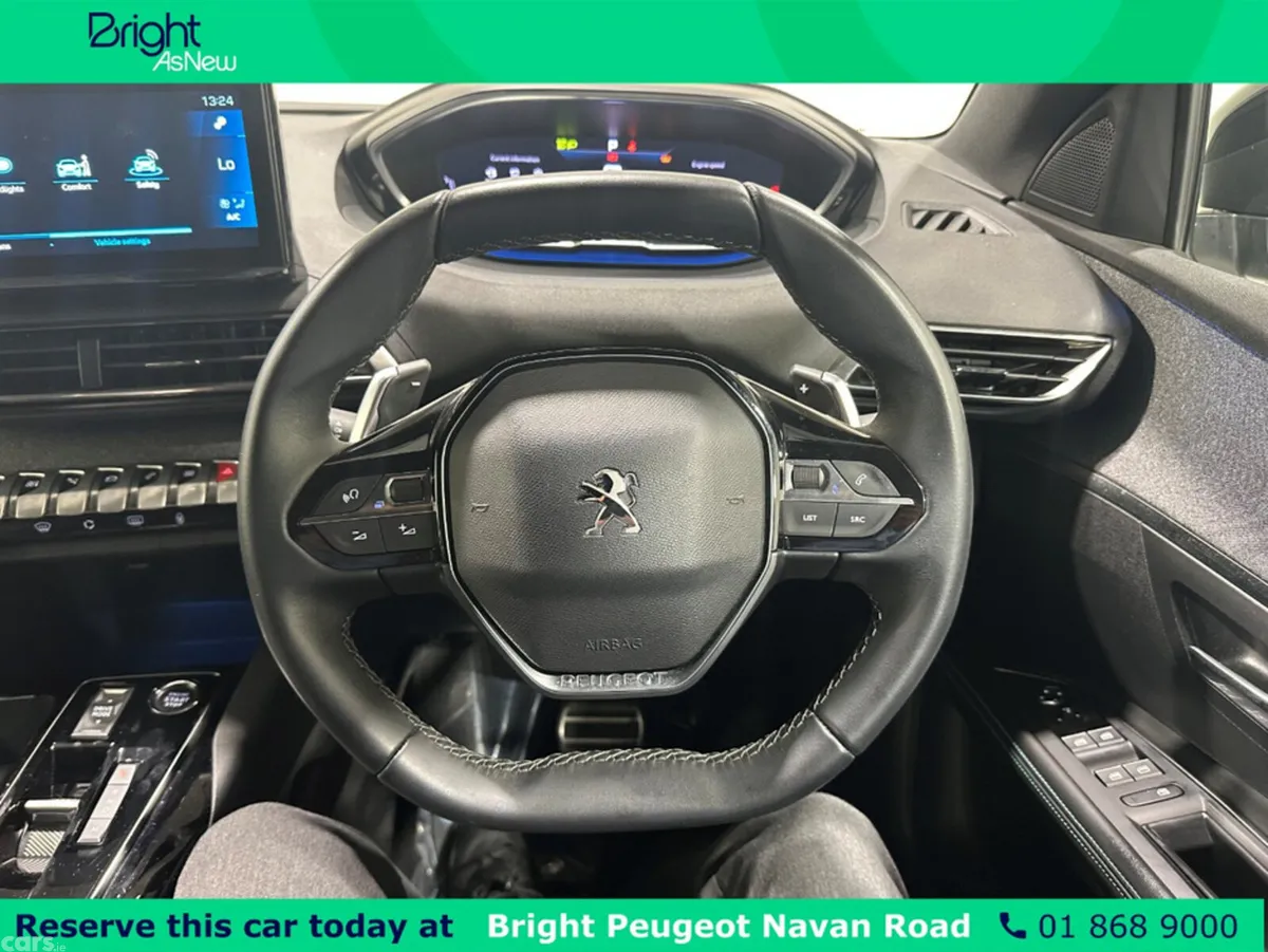 Peugeot 5008 MPV, Diesel, 2024, Grey