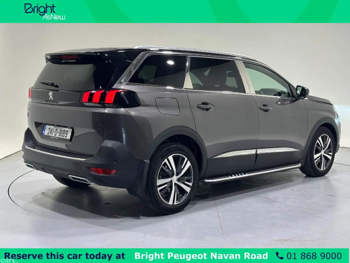 Peugeot 5008 MPV, Diesel, 2024, Grey