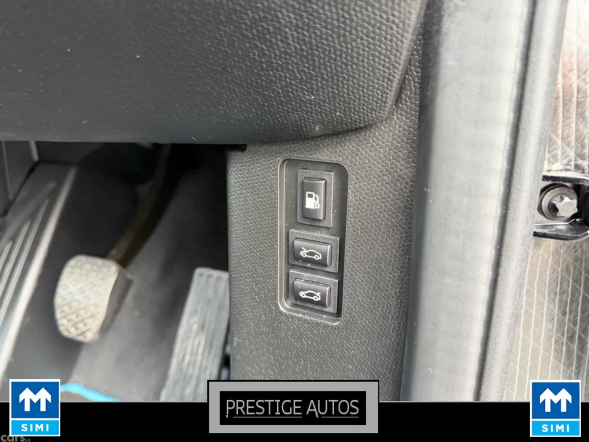 BMW i3 Hatchback, Petrol Plug-in Hybrid, 2017, Blue