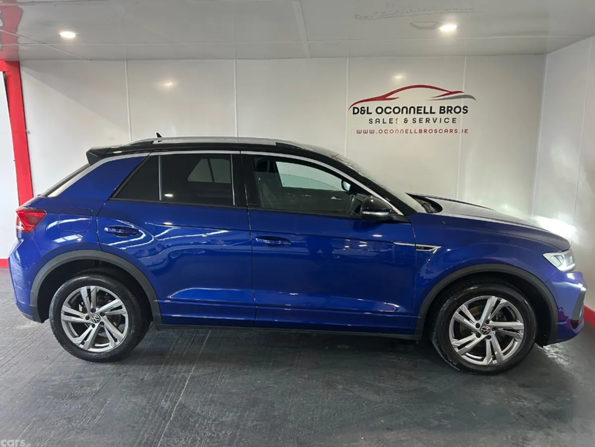 Volkswagen T-Roc SUV, Diesel, 2023, Blue