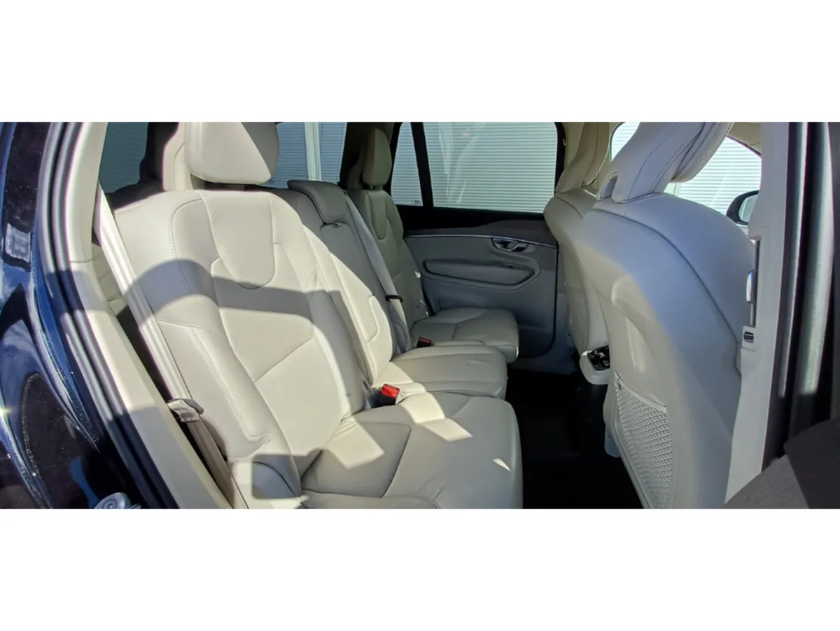 Volvo XC90 MPV, Petrol Plug-in Hybrid, 2023, Black