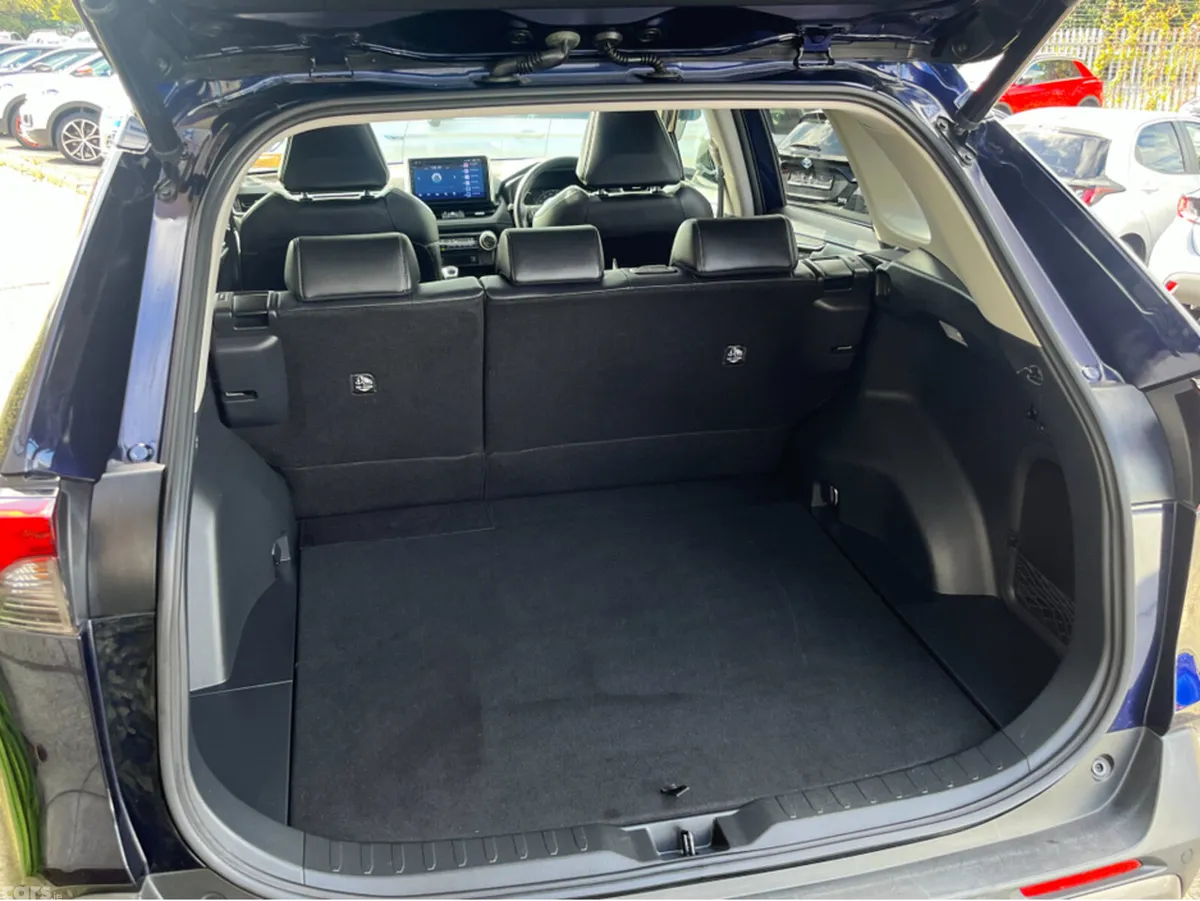 Toyota RAV4 SUV, Petrol Hybrid, 2020, Blue
