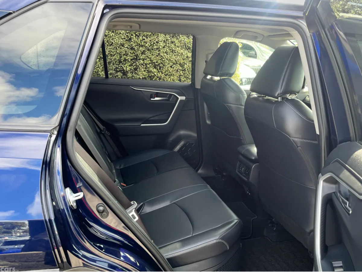 Toyota RAV4 SUV, Petrol Hybrid, 2020, Blue