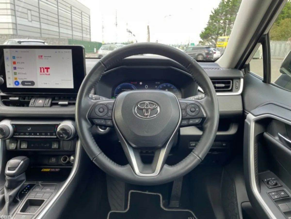 Toyota RAV4 SUV, Petrol Hybrid, 2024, Grey