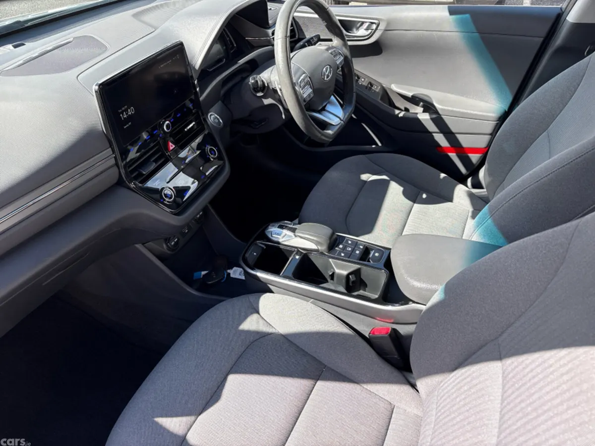 Hyundai IONIQ Hatchback, Electric, 2022, Grey