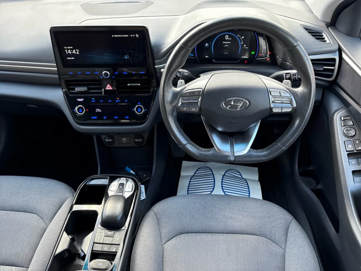 Hyundai IONIQ Hatchback, Electric, 2022, Grey