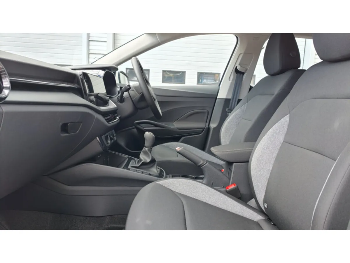 Skoda Fabia Hatchback, Petrol, 2026, White