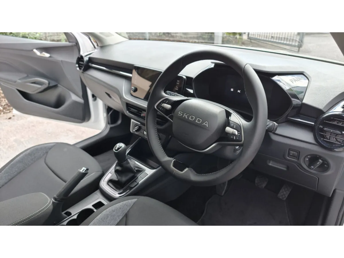 Skoda Fabia Hatchback, Petrol, 2026, White