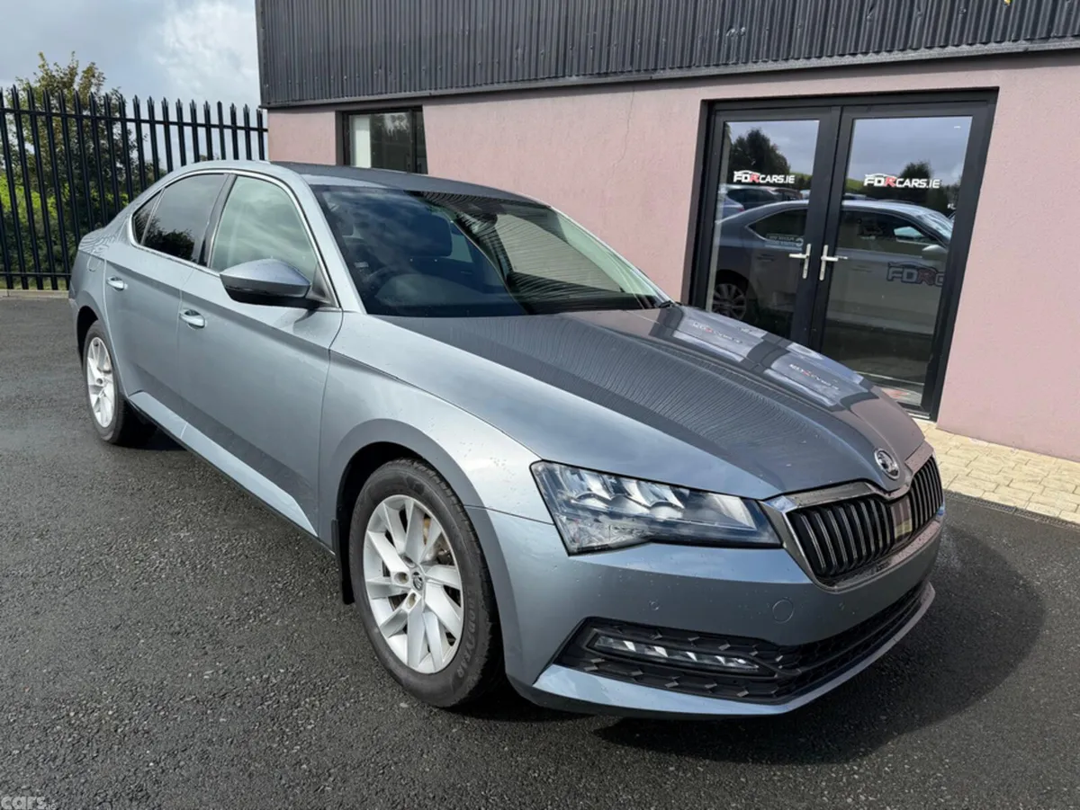 Skoda Superb Hatchback, Diesel, 2020, Grey