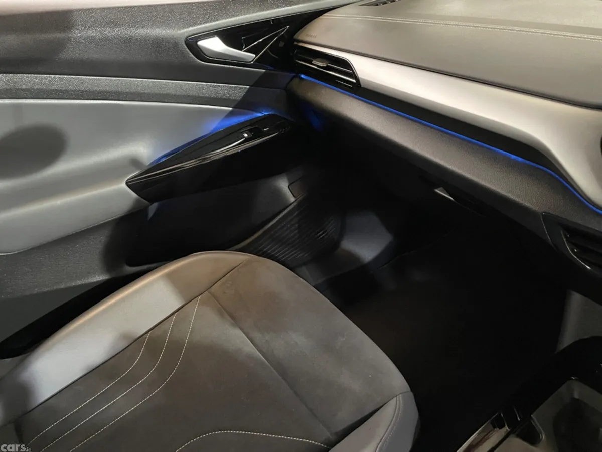 Volkswagen ID.4 Estate, Electric, 2023, Blue