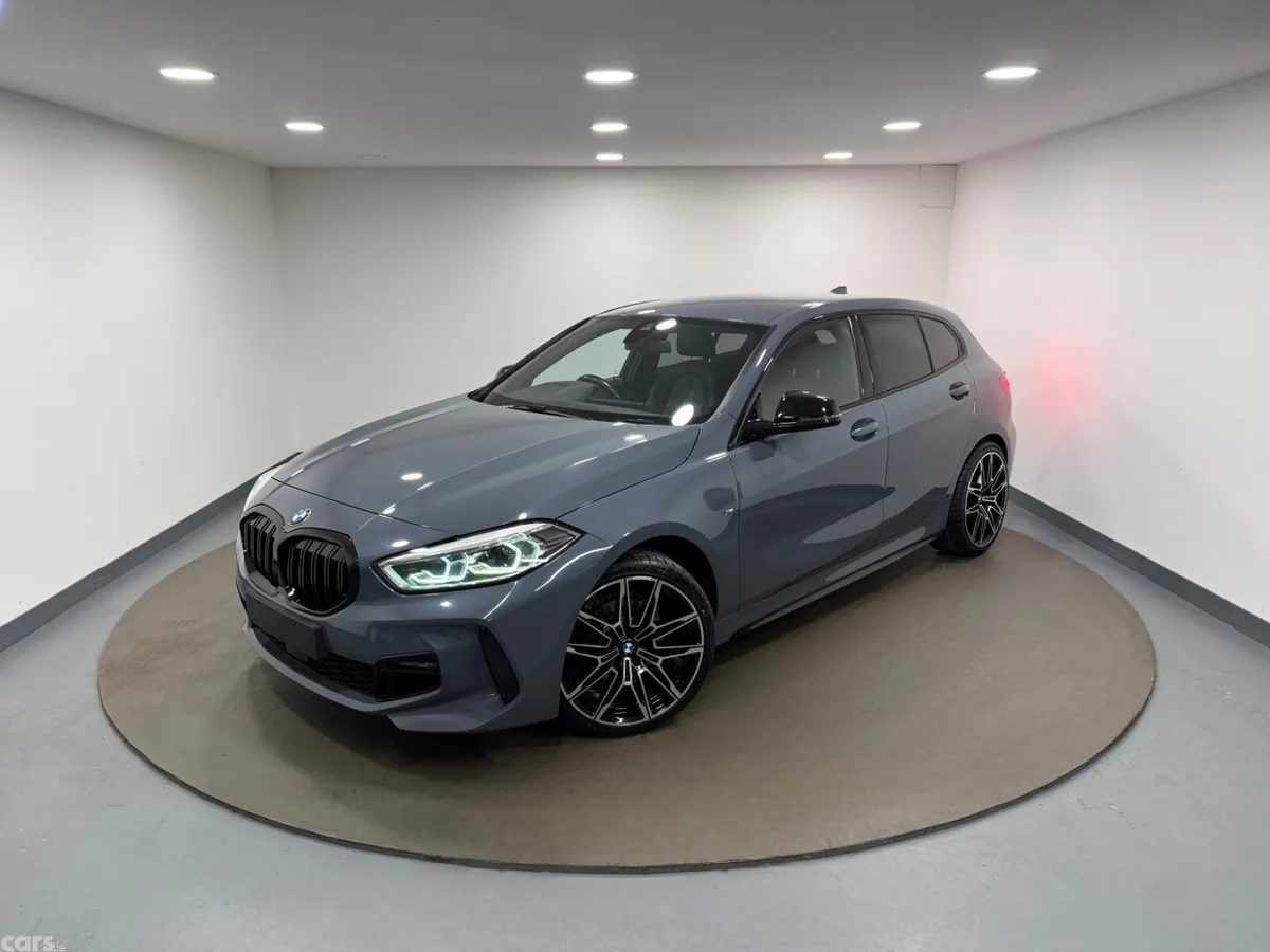 BMW 1-Series Hatchback, Diesel, 2022, Grey