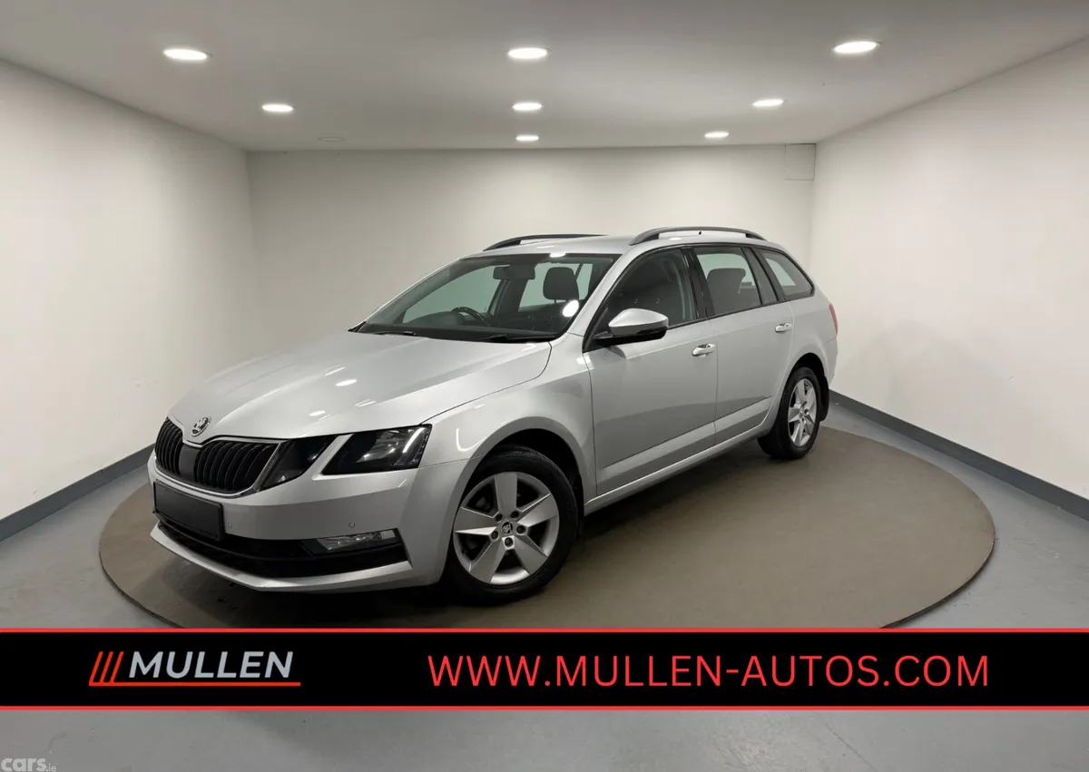 Skoda Octavia Estate, Diesel, 2018, Silver