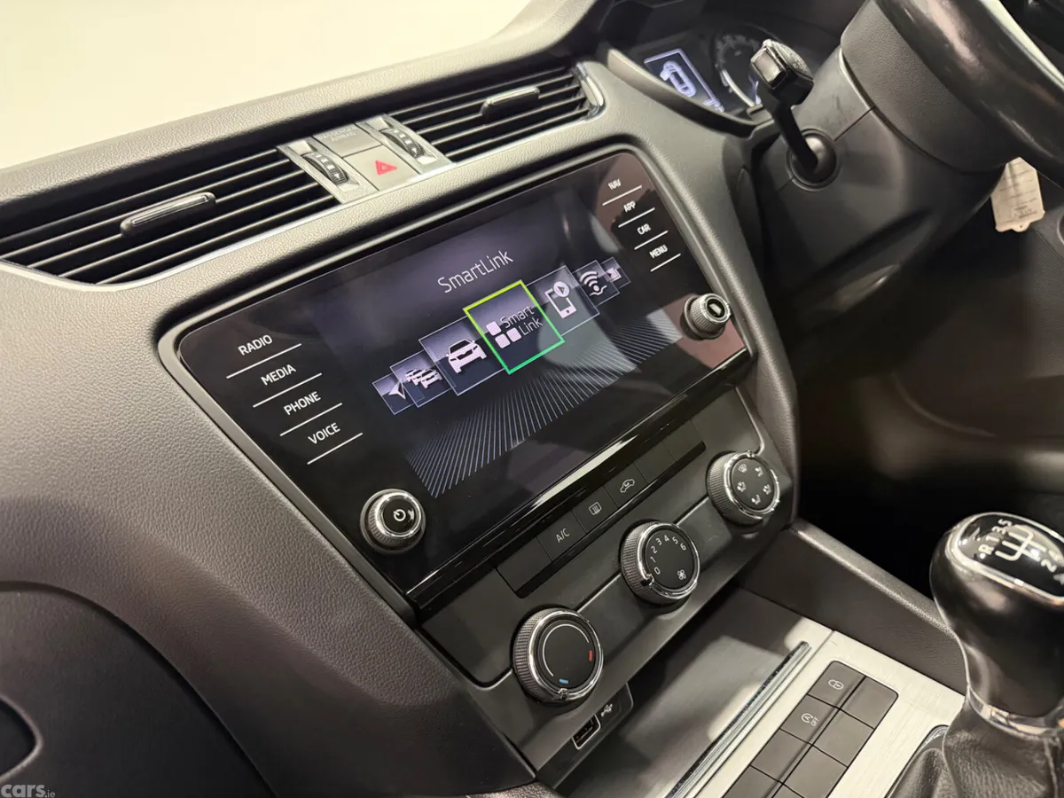 Skoda Octavia Estate, Diesel, 2018, Silver