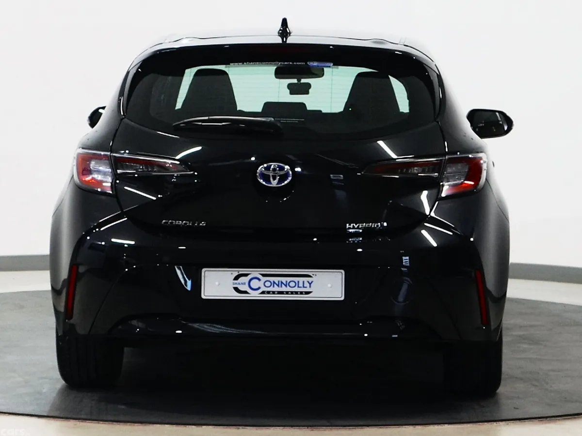 Toyota Corolla Hatchback, Petrol Hybrid, 2022, Black