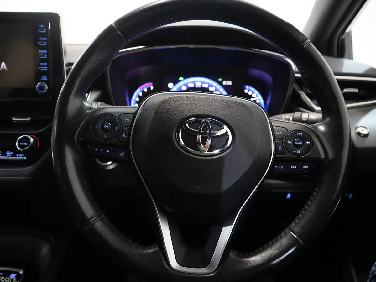 Toyota Corolla Hatchback, Petrol Hybrid, 2022, Black
