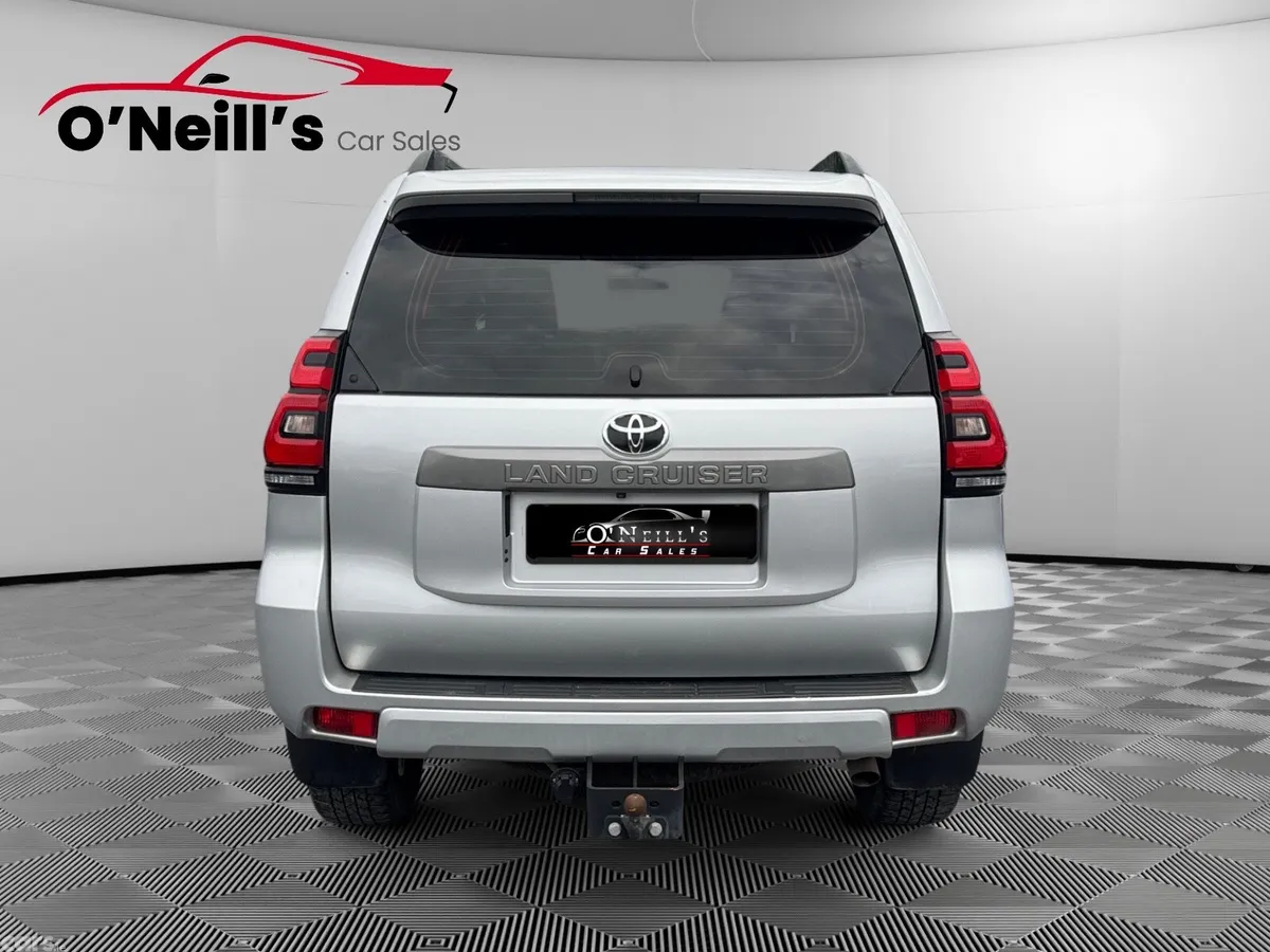 Toyota Land Cruiser Van, Diesel, 2023, Silver