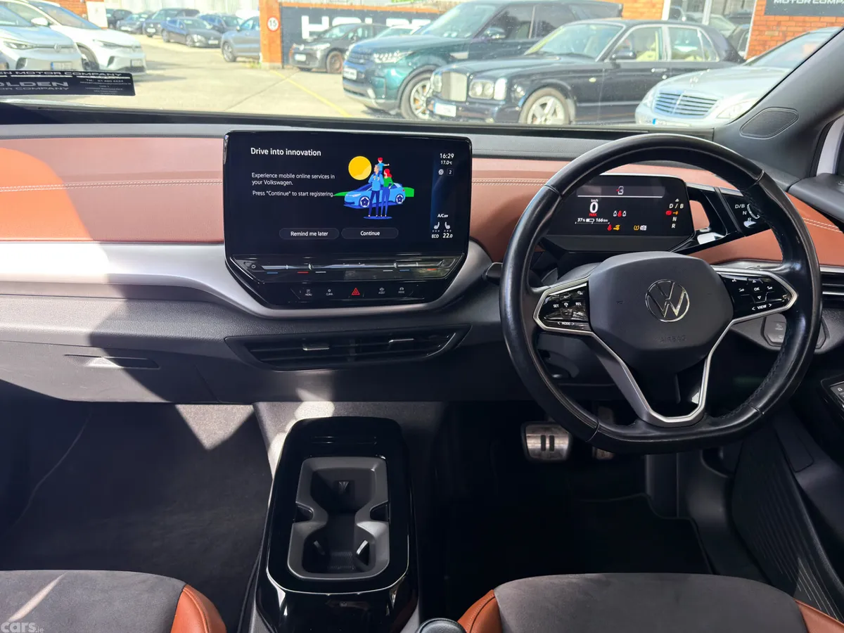 Volkswagen ID.5 Estate, Electric, 2023, White