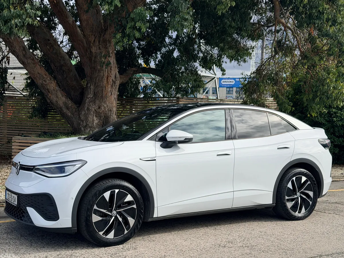 Volkswagen ID.5 Estate, Electric, 2023, White