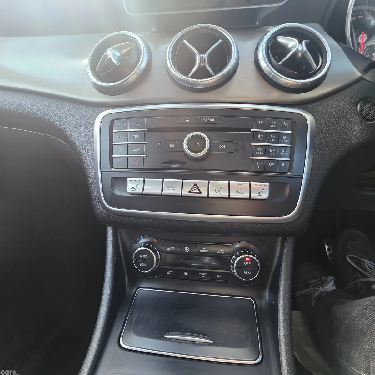 Mercedes-Benz CLA Estate, Petrol, 2017, Red