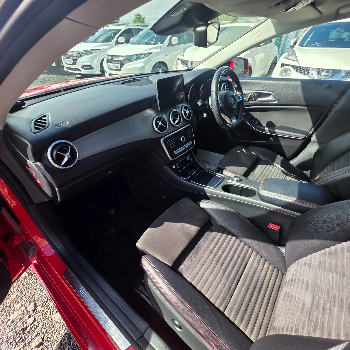 Mercedes-Benz CLA Estate, Petrol, 2017, Red