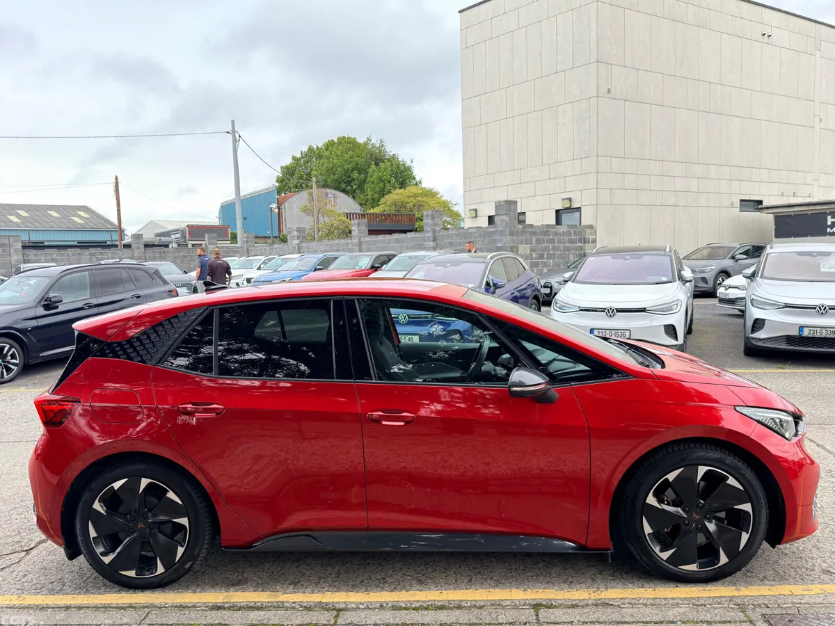 Cupra Born Estate, Electric, 2023, Red