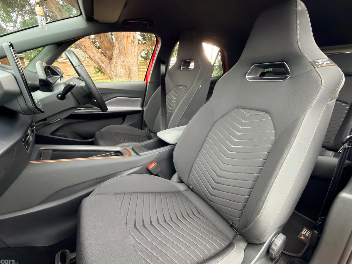Cupra Born Estate, Electric, 2023, Red