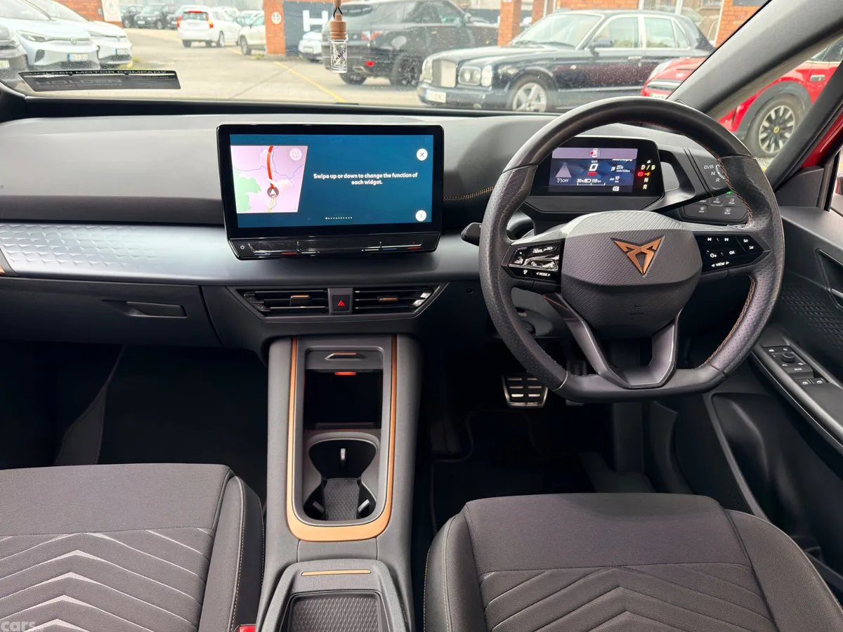 Cupra Born Estate, Electric, 2023, Red