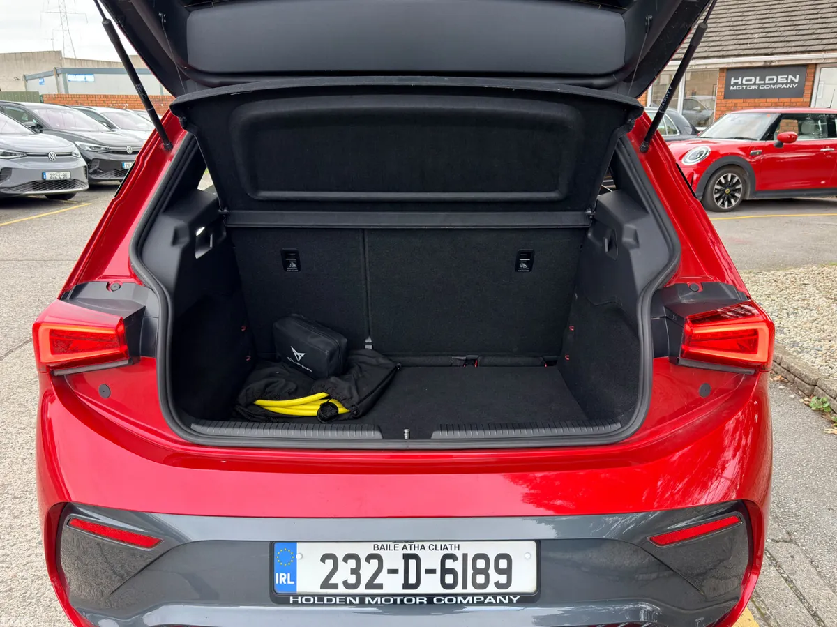 Cupra Born Estate, Electric, 2023, Red