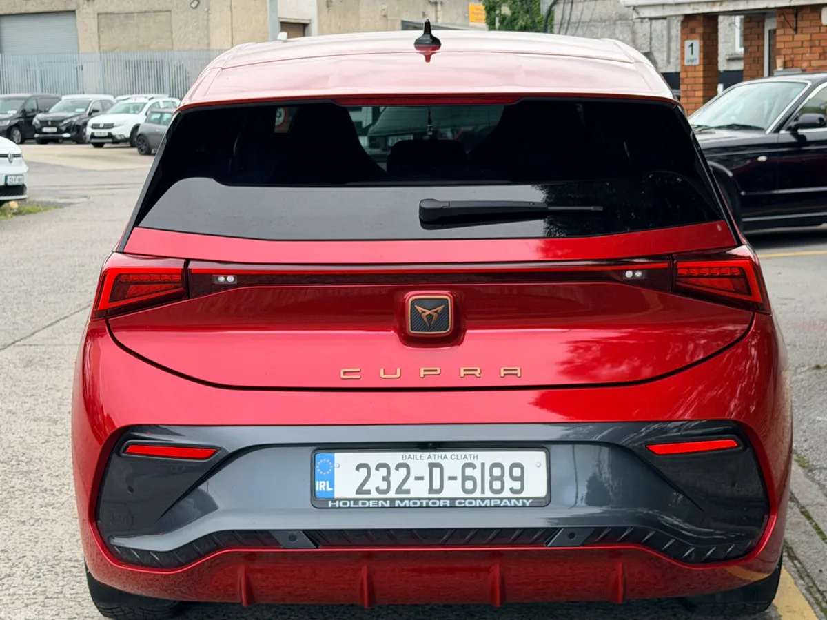Cupra Born Estate, Electric, 2023, Red