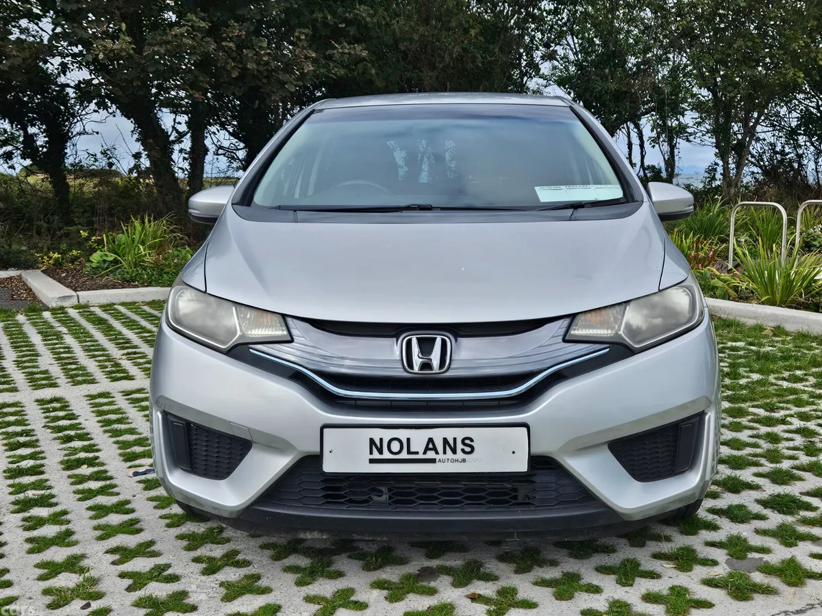 Honda Fit Hatchback, Petrol Hybrid, 2014, Silver
