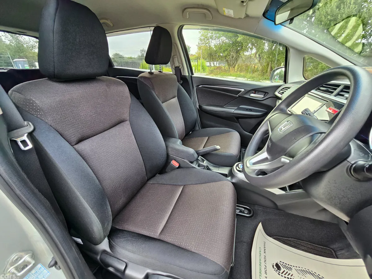 Honda Fit Hatchback, Petrol Hybrid, 2014, Silver