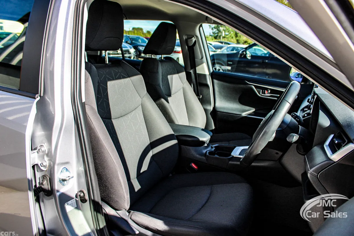 Toyota RAV4 SUV, Petrol Hybrid, 2021, Grey