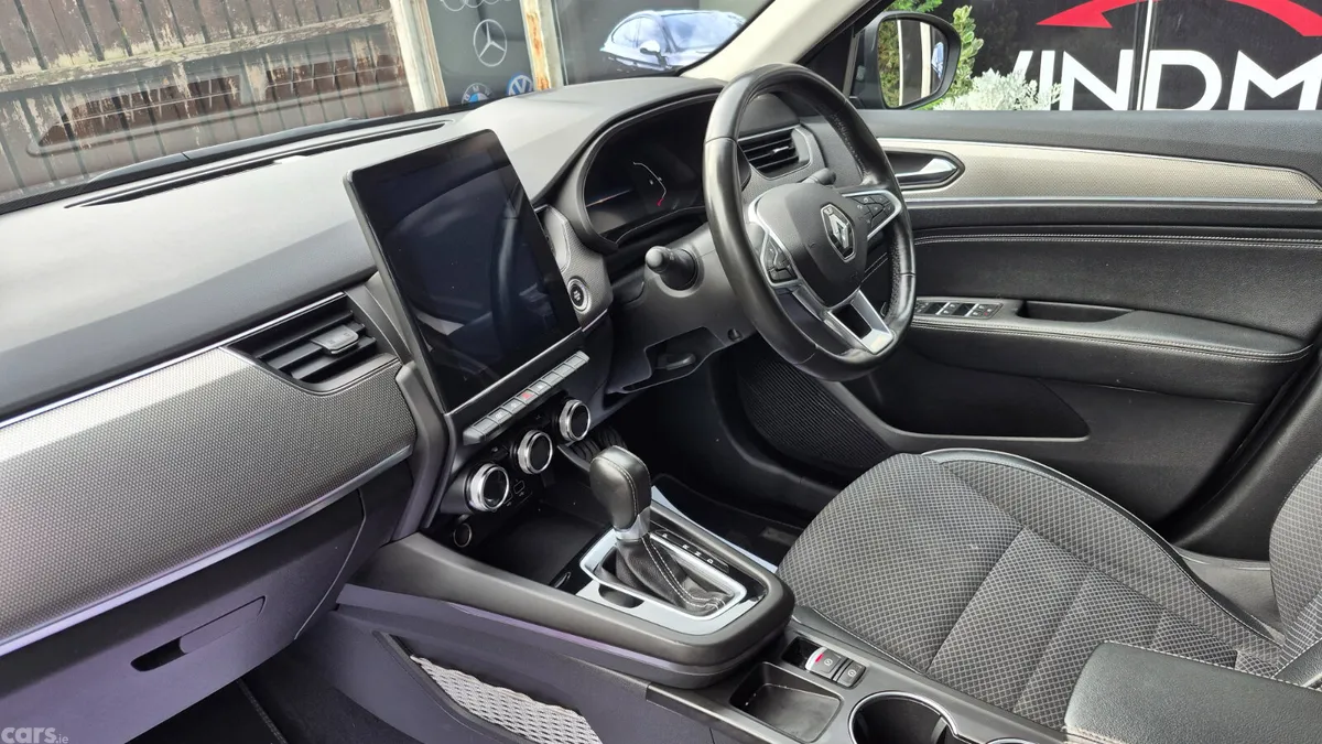 Renault Arkana Saloon, Diesel, 2021, Red