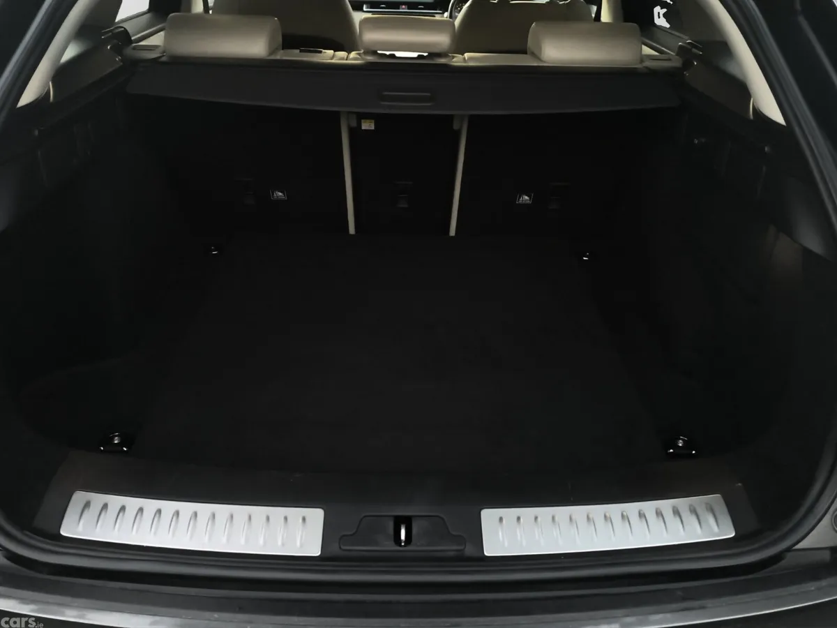 Land Rover Range Rover Velar SUV, Diesel, 2019, Grey