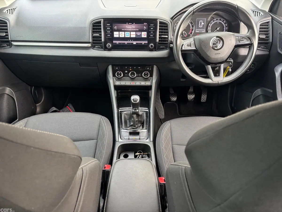 Skoda Karoq SUV, Diesel, 2019, Grey