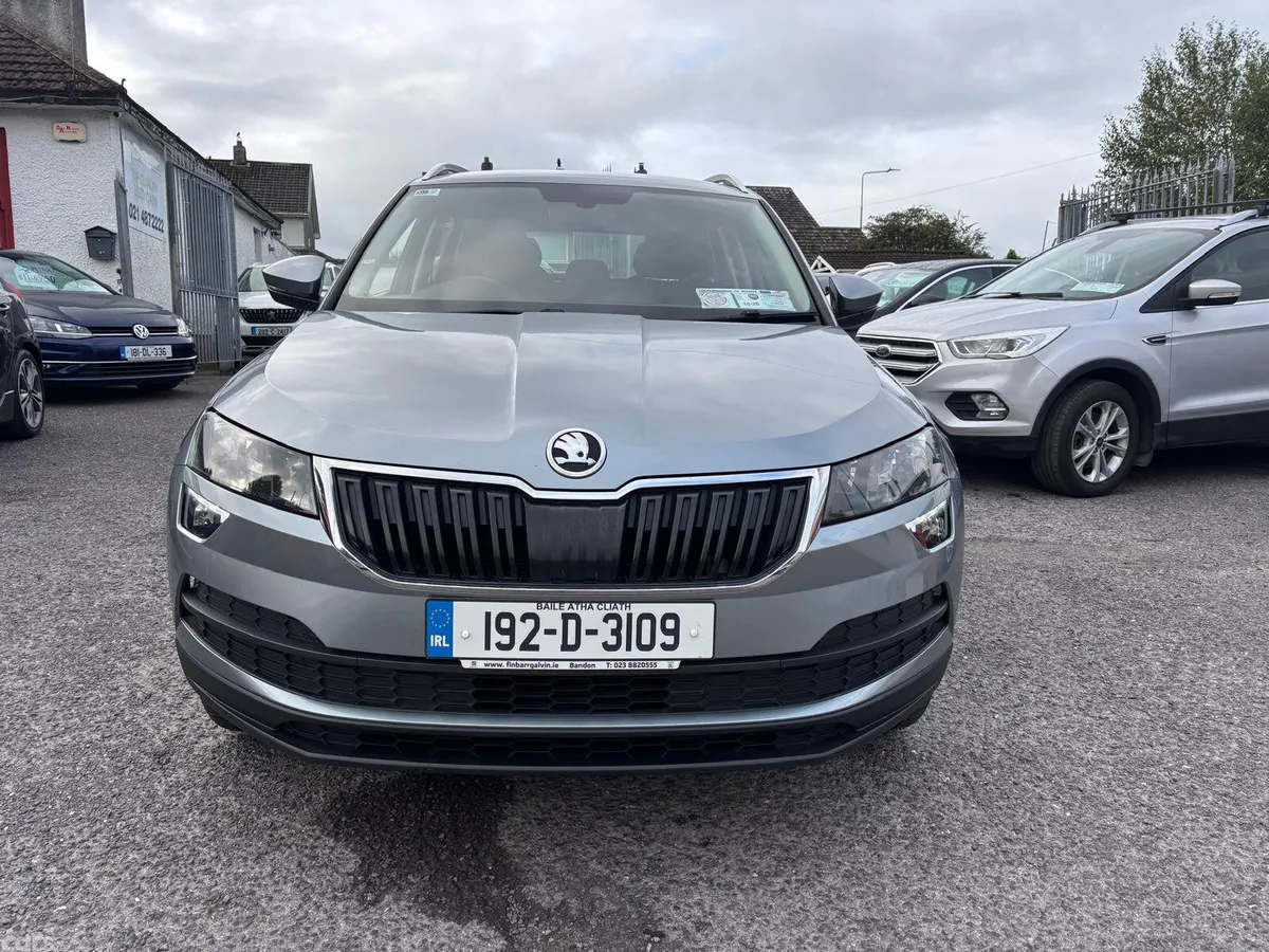 Skoda Karoq SUV, Diesel, 2019, Grey