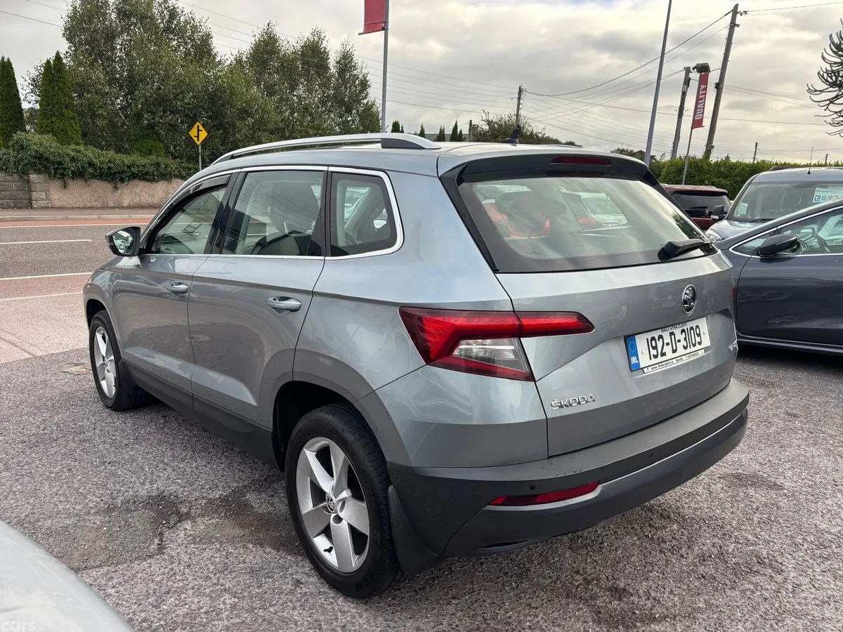 Skoda Karoq SUV, Diesel, 2019, Grey