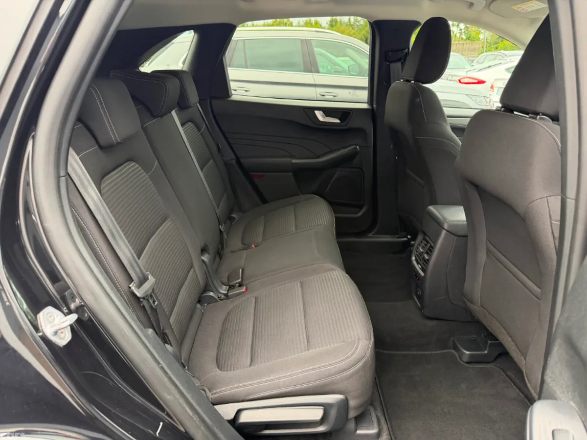 Ford Kuga MPV, Petrol, 2023, Black