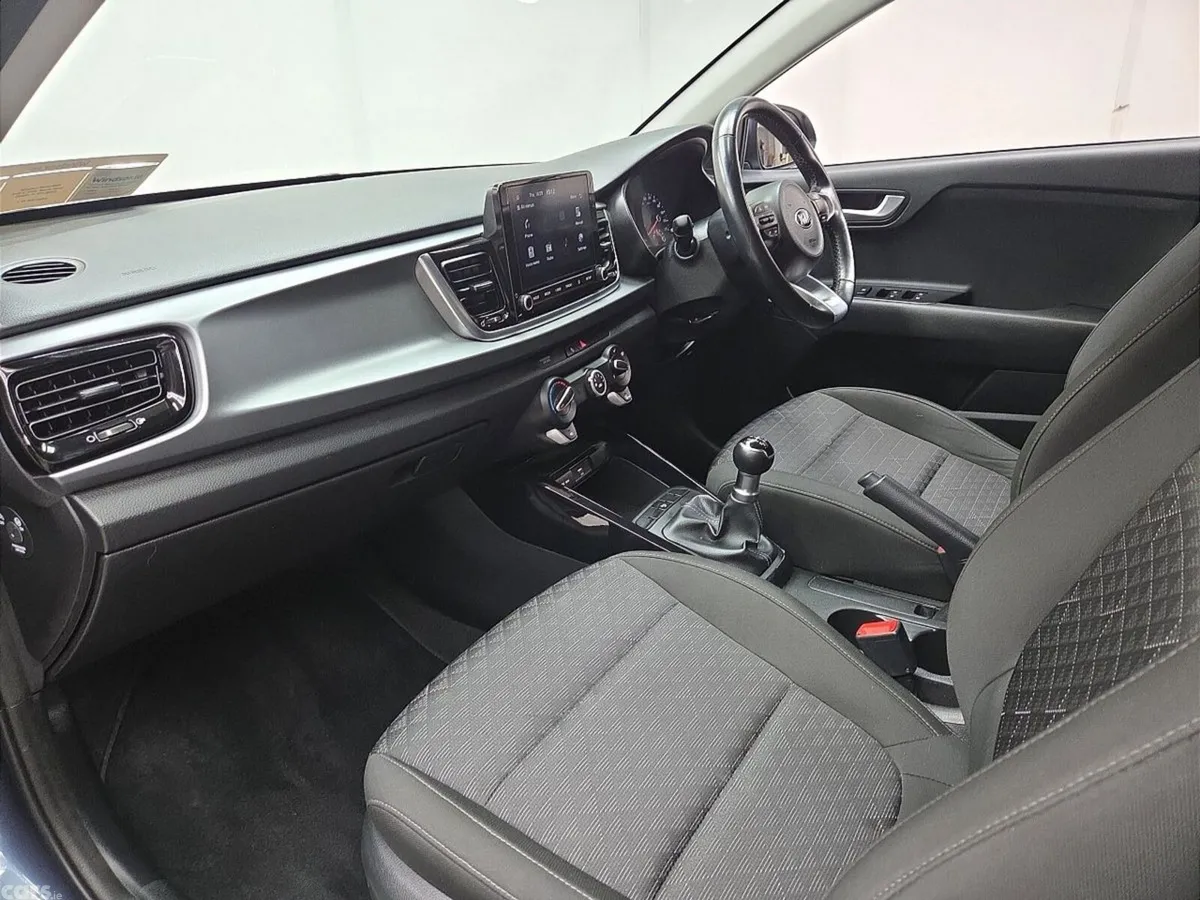 Kia Rio Hatchback, Petrol, 2021, Blue