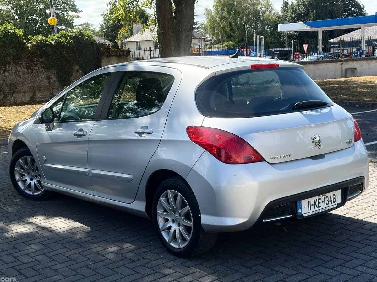 Peugeot 308 Hatchback, Diesel, 2011, Grey