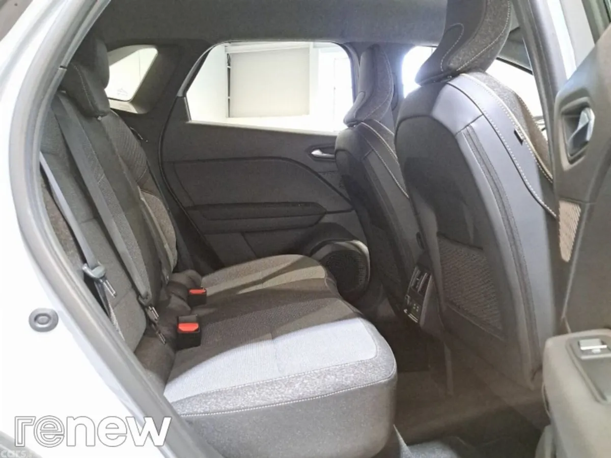 Renault Symbioz Hatchback, Petrol, 2026, Grey