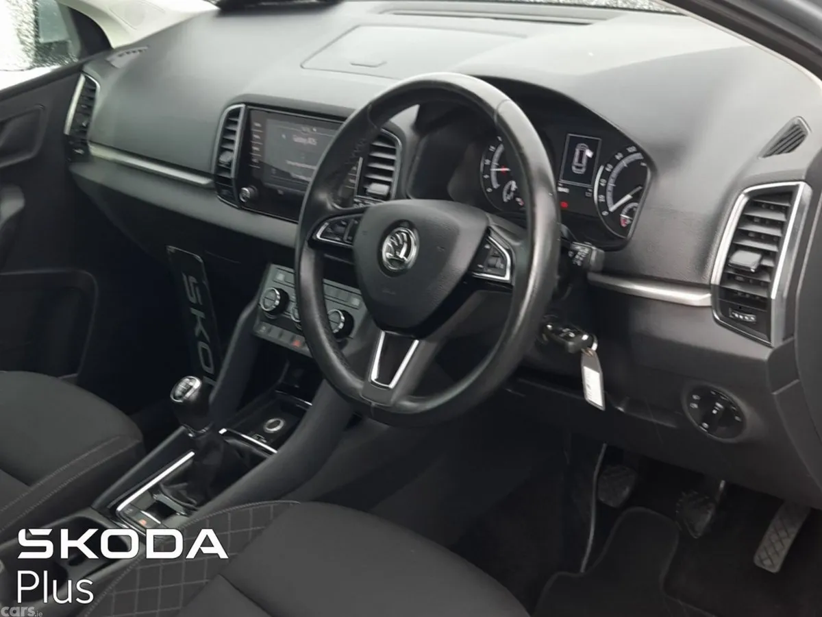 Skoda Karoq SUV, Diesel, 2019, Silver