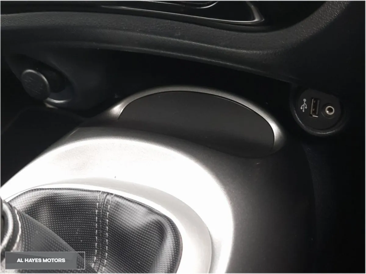 Nissan Juke SUV, Diesel, 2018, Black