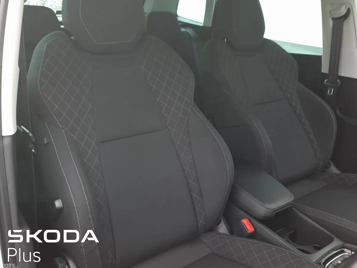 Skoda Karoq SUV, Diesel, 2019, Silver