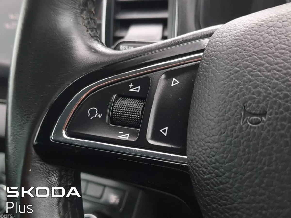 Skoda Karoq SUV, Diesel, 2019, Silver
