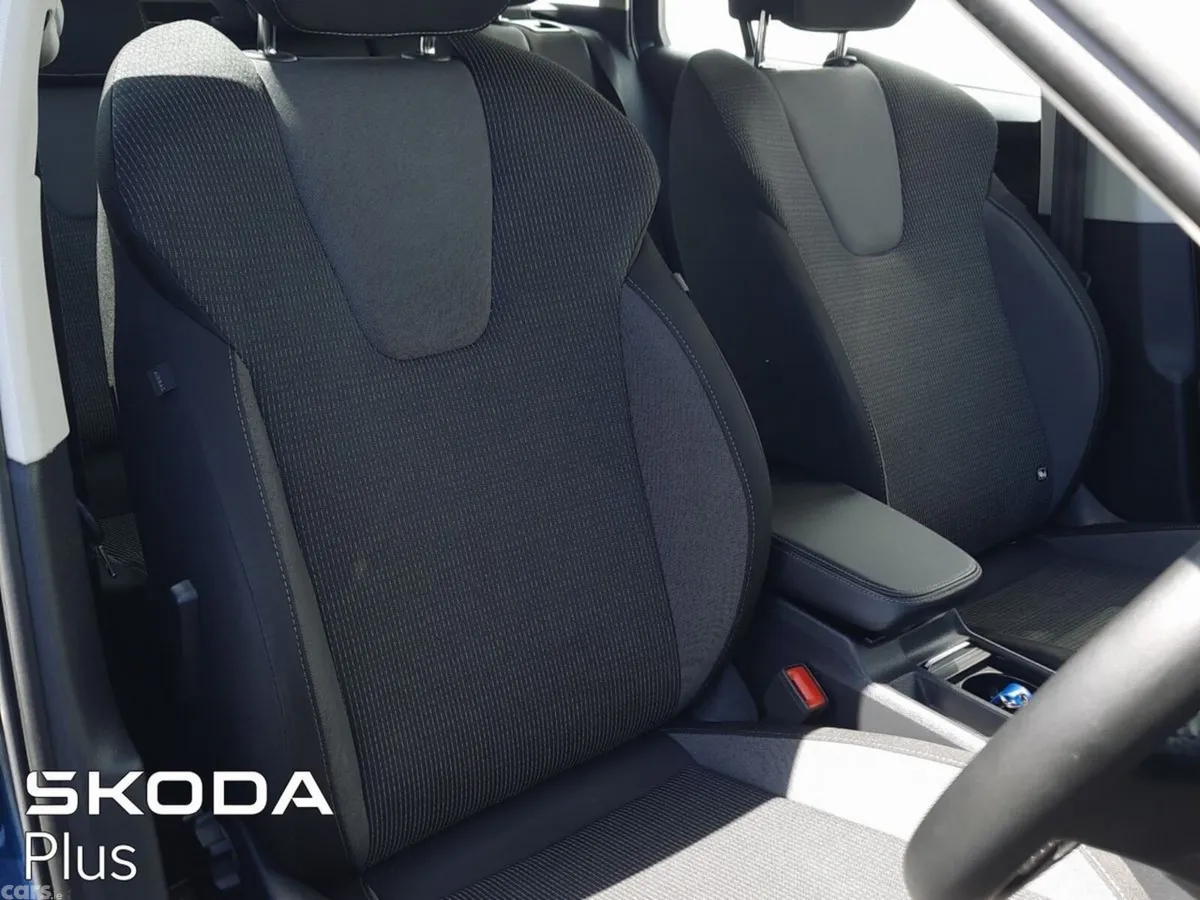 Skoda Octavia Estate, Diesel, 2024, Blue