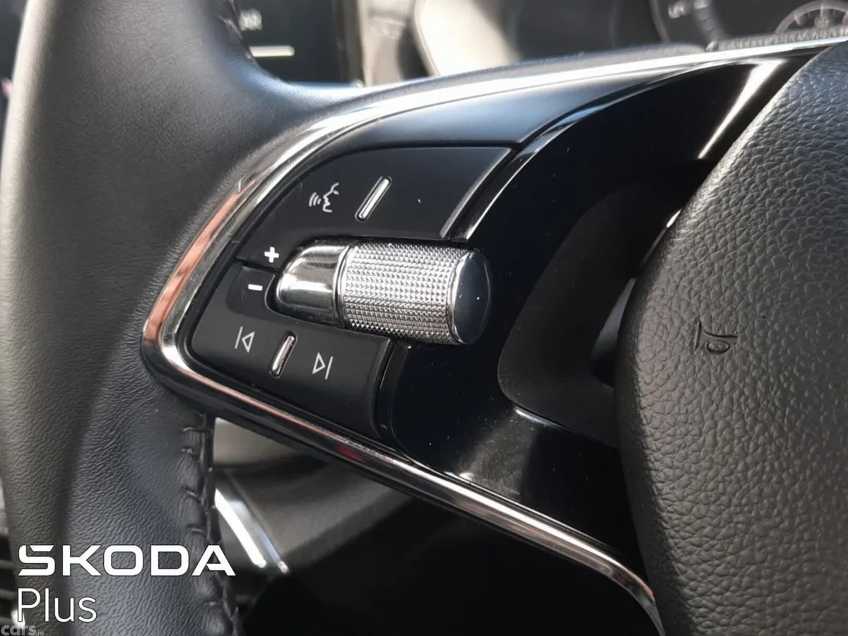 Skoda Octavia Estate, Diesel, 2024, Blue