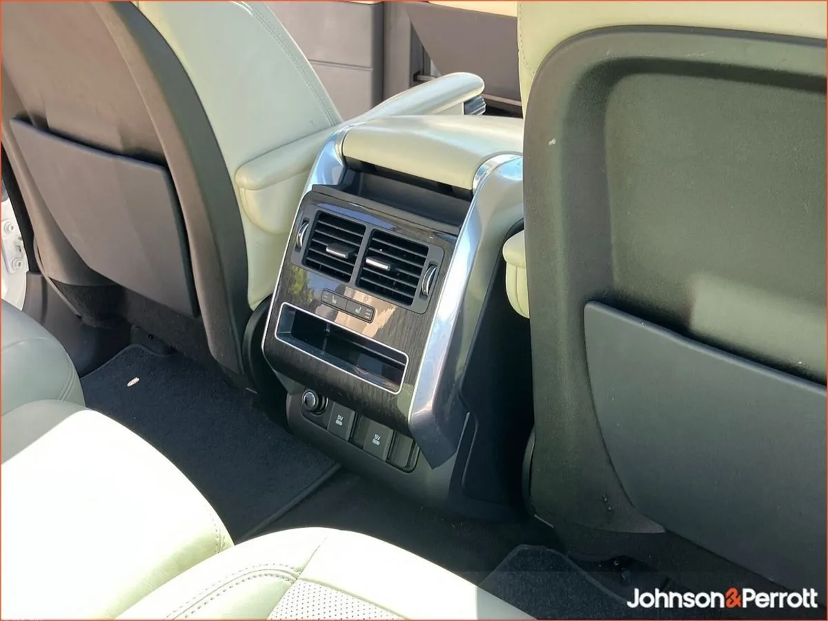 Land Rover Range Rover Sport SUV, Petrol Plug-in Hybrid, 2018, White