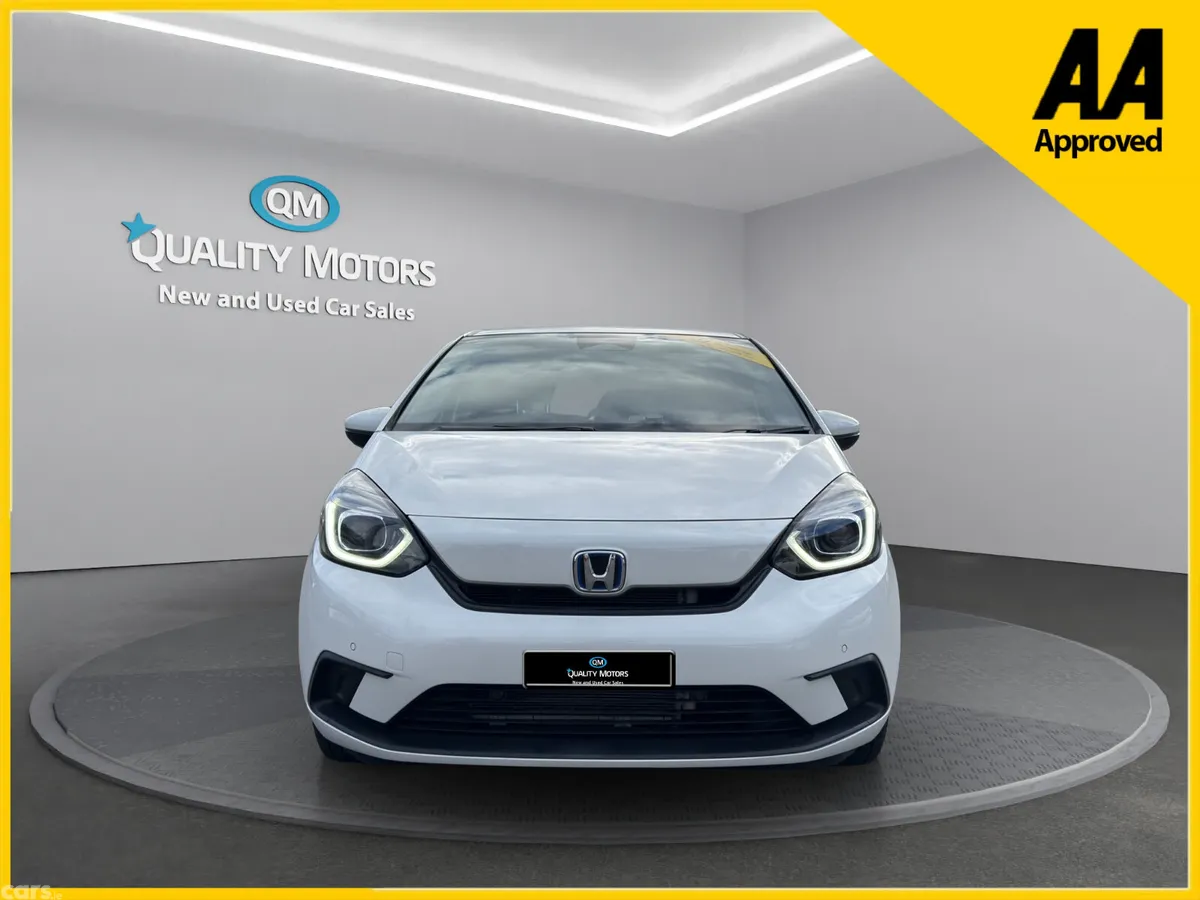 Honda Fit Hatchback, Petrol Hybrid, 2021, White